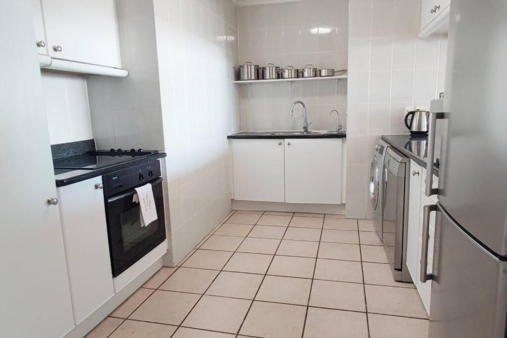 Luxurious I No Power Cuts Apartment Cape Town